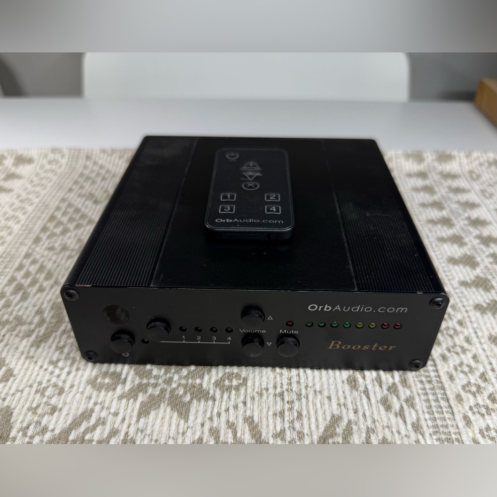 Orb Audio Booster Mini Amplifier w/ Remote. No Power Cord.Tested.